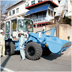 建設機械に関する幅広い作業資格が取得できます。