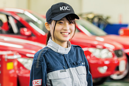 一級自動車工学科 前田 彩花さん (山口県)