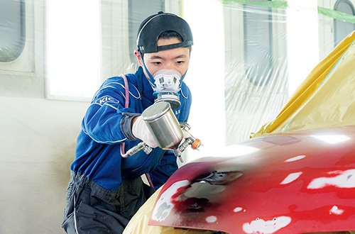 車体整備工学科　3年 森田さん